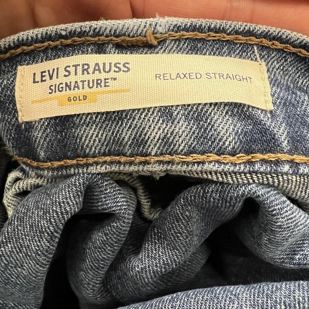 Levi Strauss & Co. Signature levi strauss